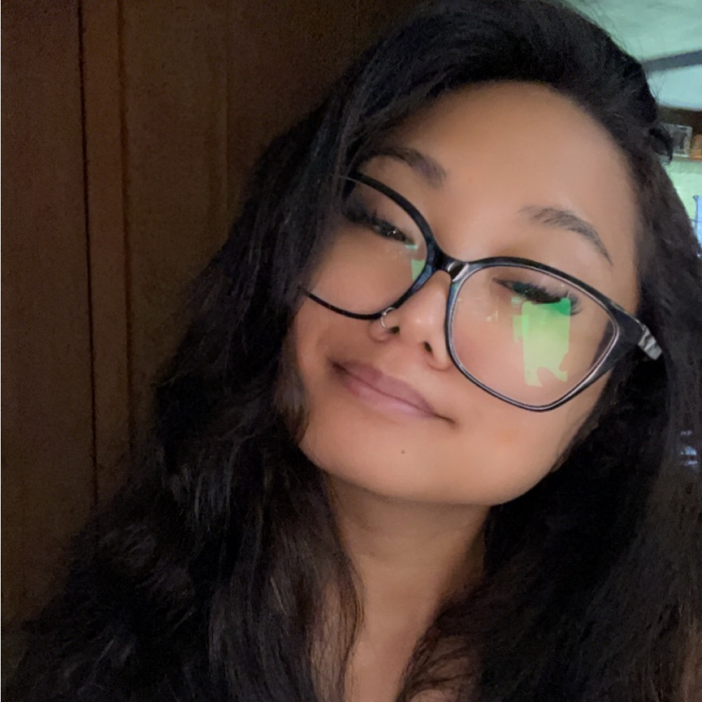 Meet your Posher, Nella